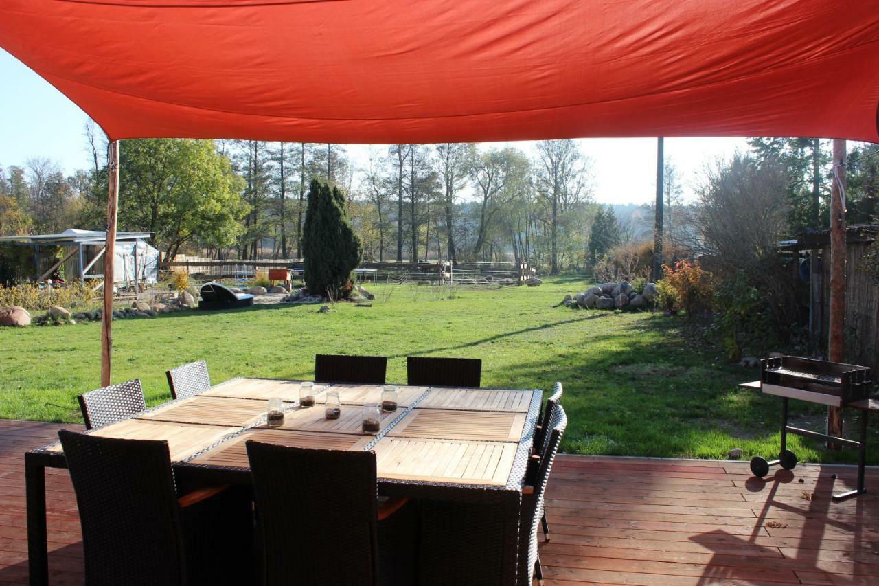 Hotel Kuckunniwi Tipidorf Tauche Exteriér fotografie